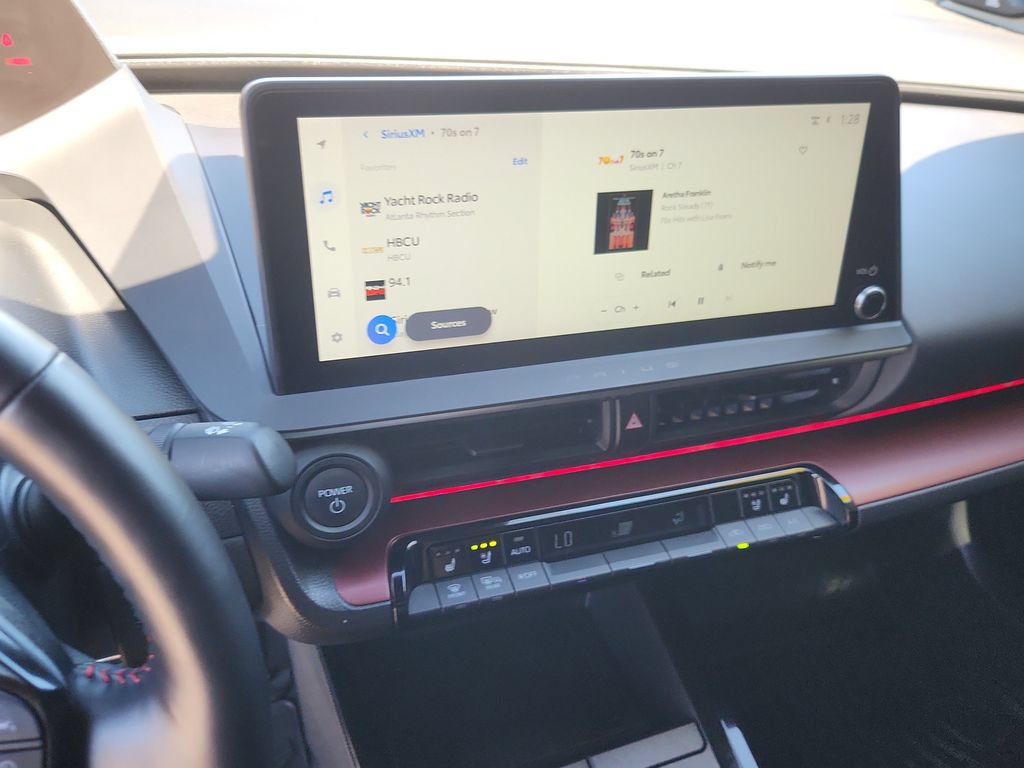 Used 2024 Toyota Prius Prime Premium FWD image 24
