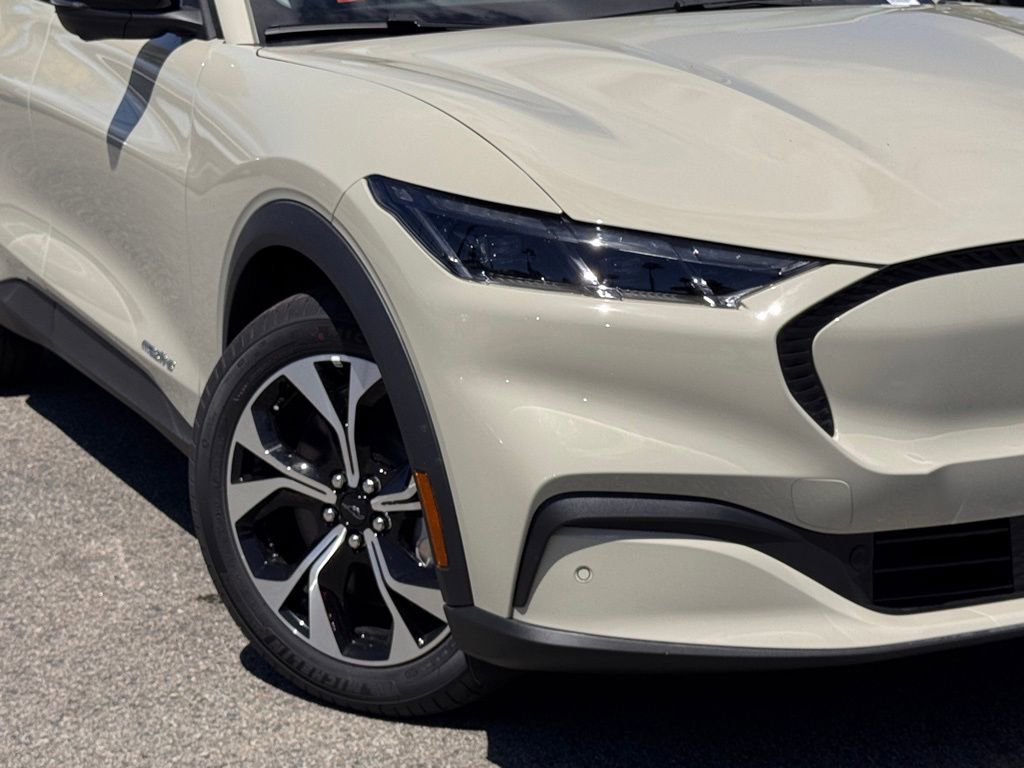 New 2026 Ford Mustang Mach-E Select w/ Technology Package image 4
