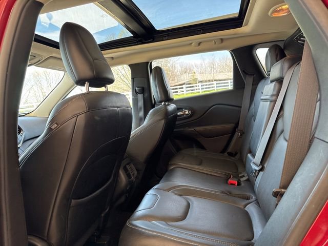 Used 2014 Jeep Cherokee Limited w/ Luxury Group image 11