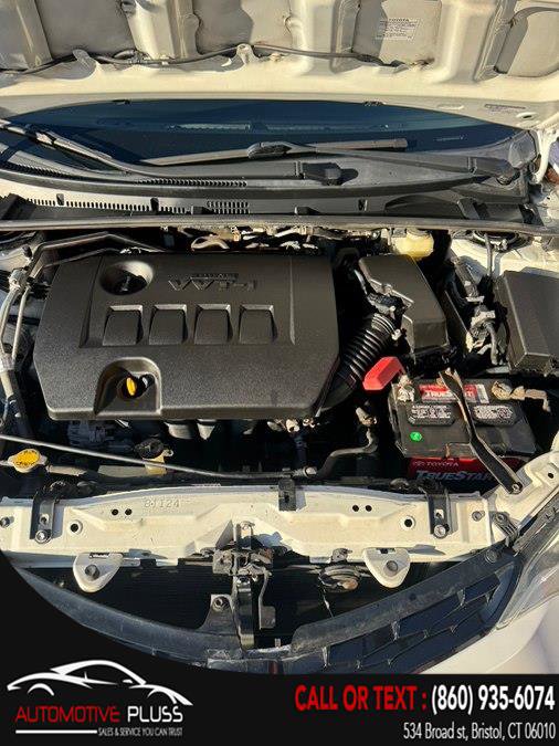 Used 2015 Toyota Corolla S Premium image 8