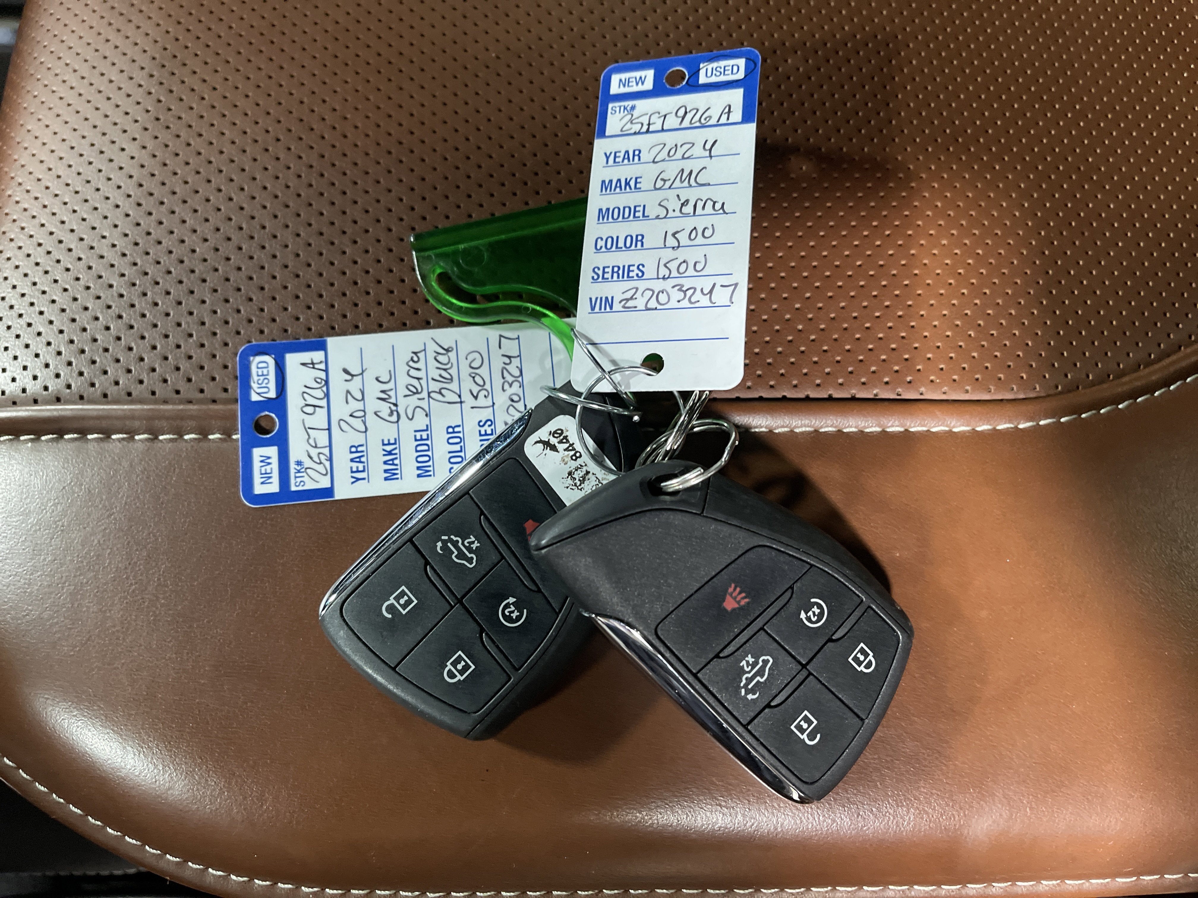 Used 2024 GMC Sierra 1500 Denali Ultimate image 28