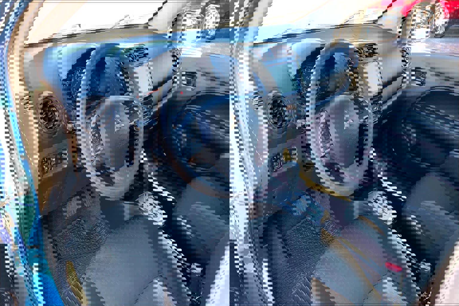 Used 2024 Mitsubishi Mirage LE image 17