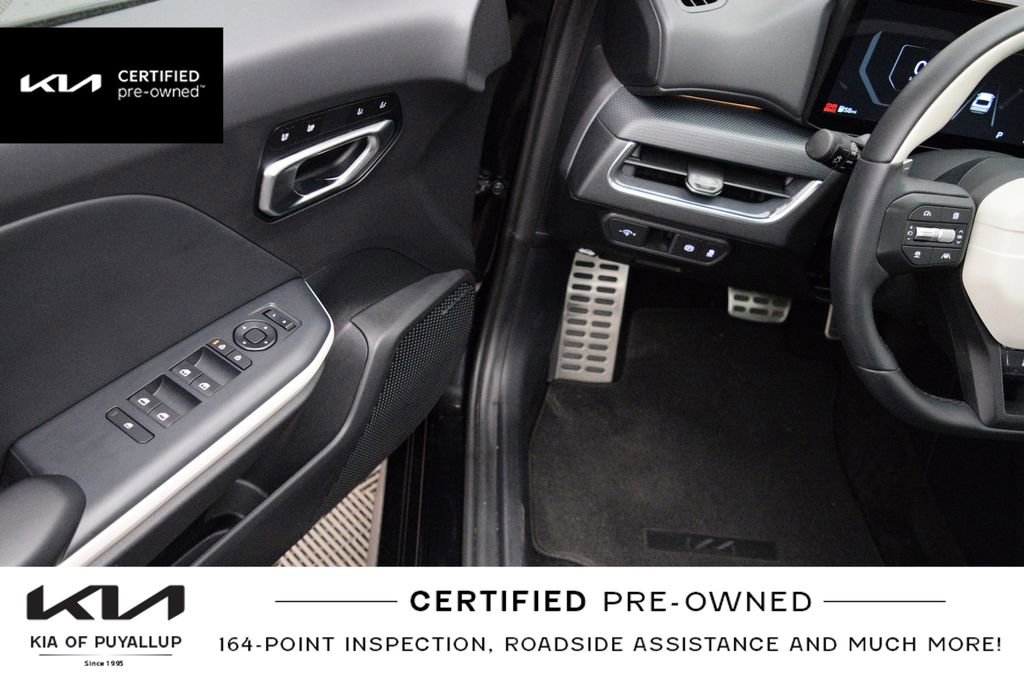 Certified 2025 Kia K4 GT-Line Turbo FWD image 28