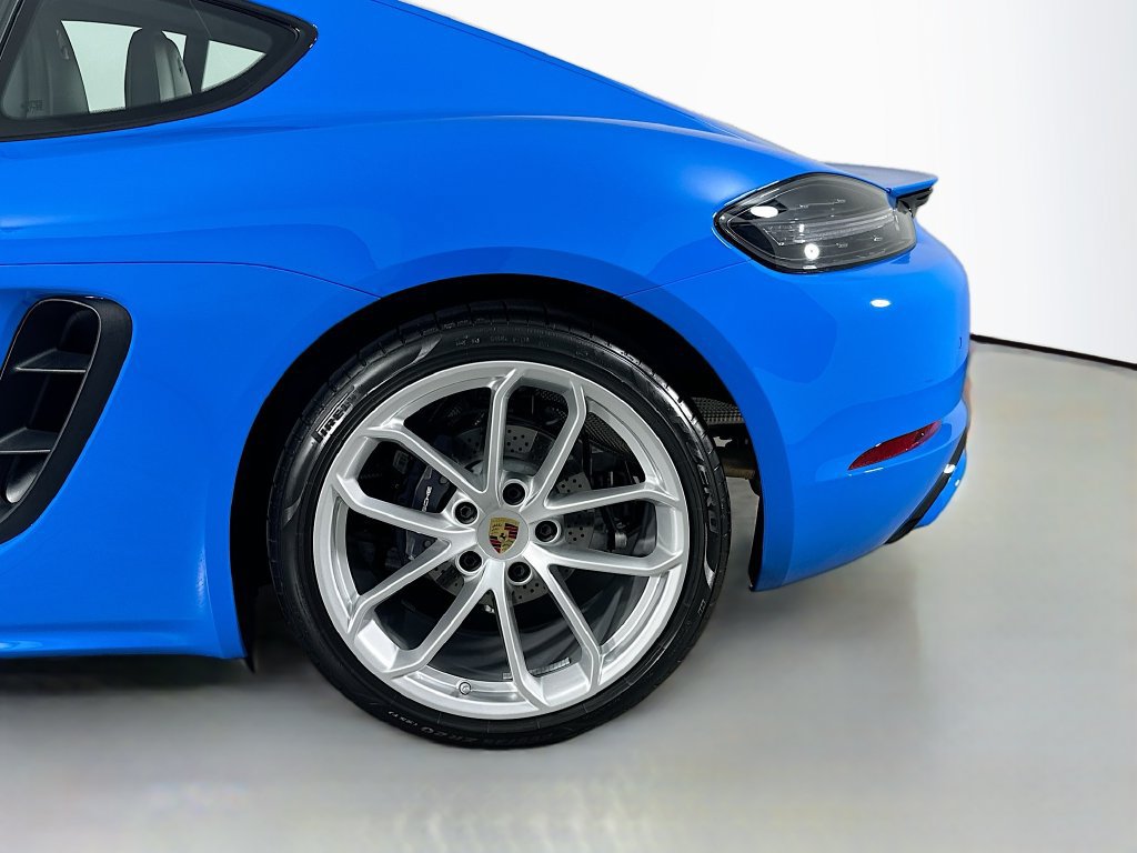 Certified 2025 Porsche 718 Cayman RWD image 27
