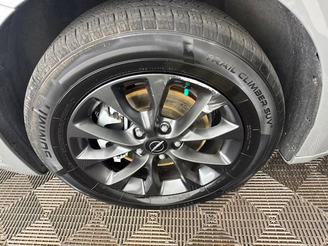 Used 2021 Chrysler Pacifica Touring w/ S Appearance Package FWD image 26