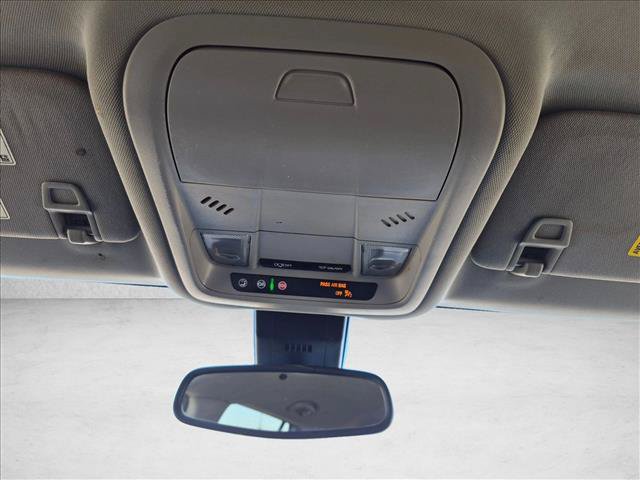 Used 2020 GMC Terrain SLE w/ Driver Convenience Package FWD image 19