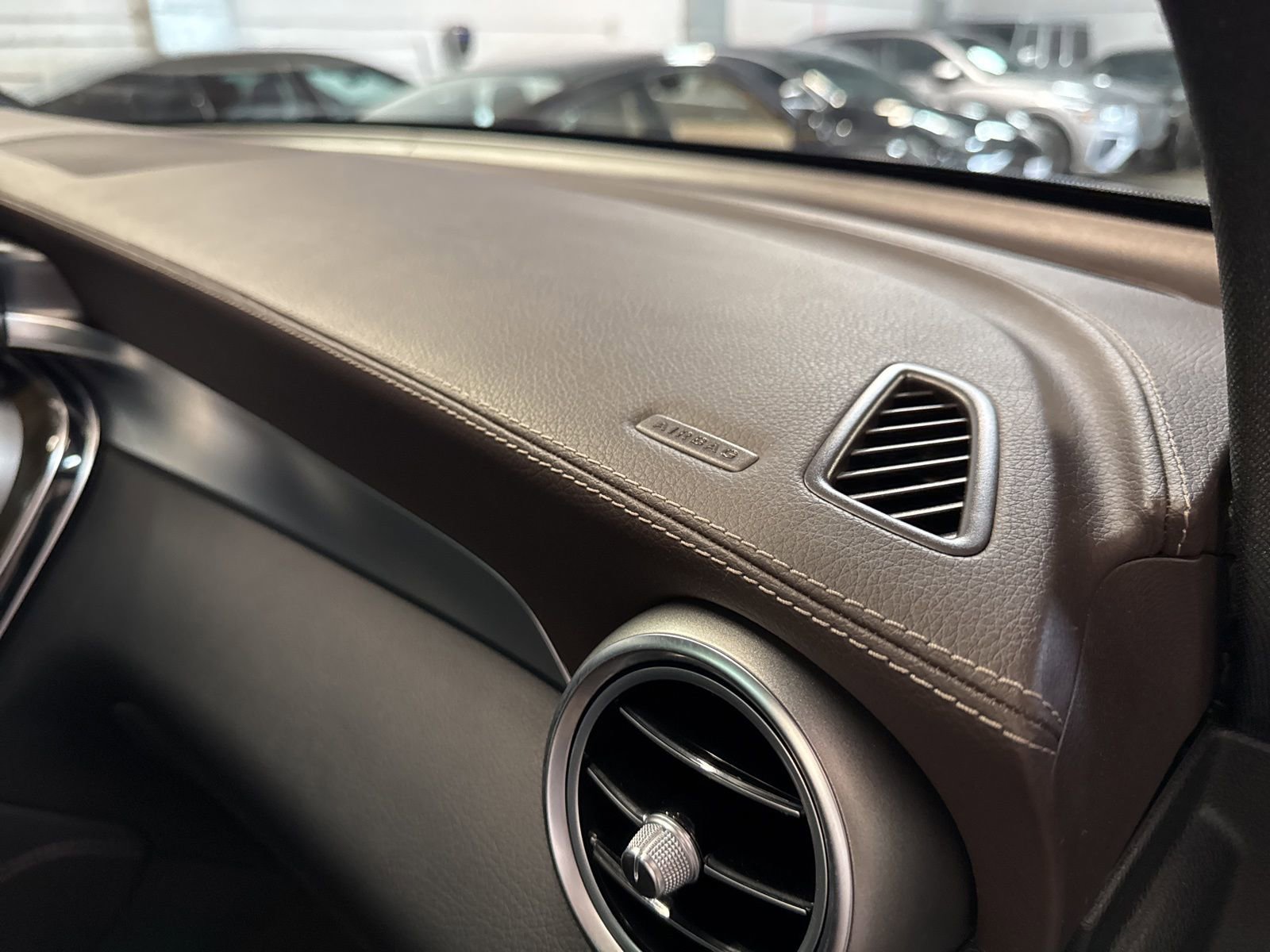 Used 2017 Mercedes-Benz GLC 300 4MATIC image 27