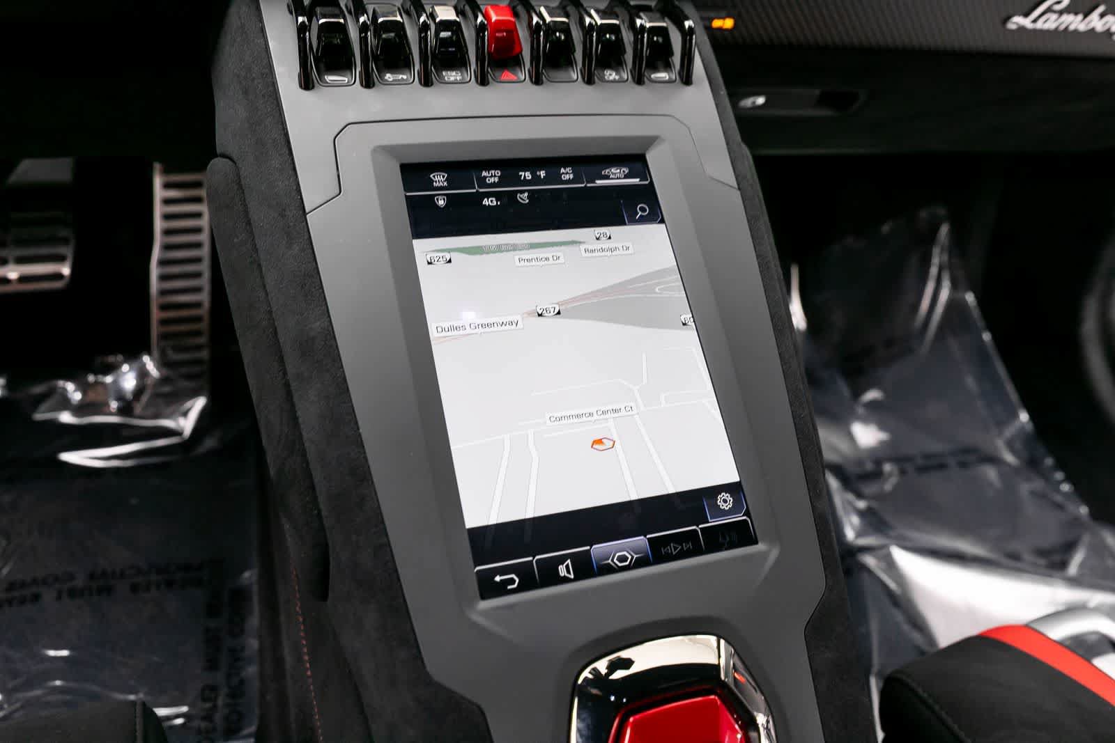 Used 2022 Lamborghini Huracan STO RWD image 13