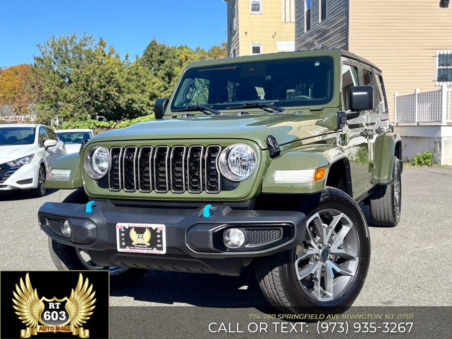 Used 2024 Jeep Wrangler Unlimited AWD/4WD image 1