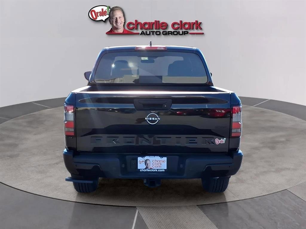 New 2026 Nissan Frontier SV image 4