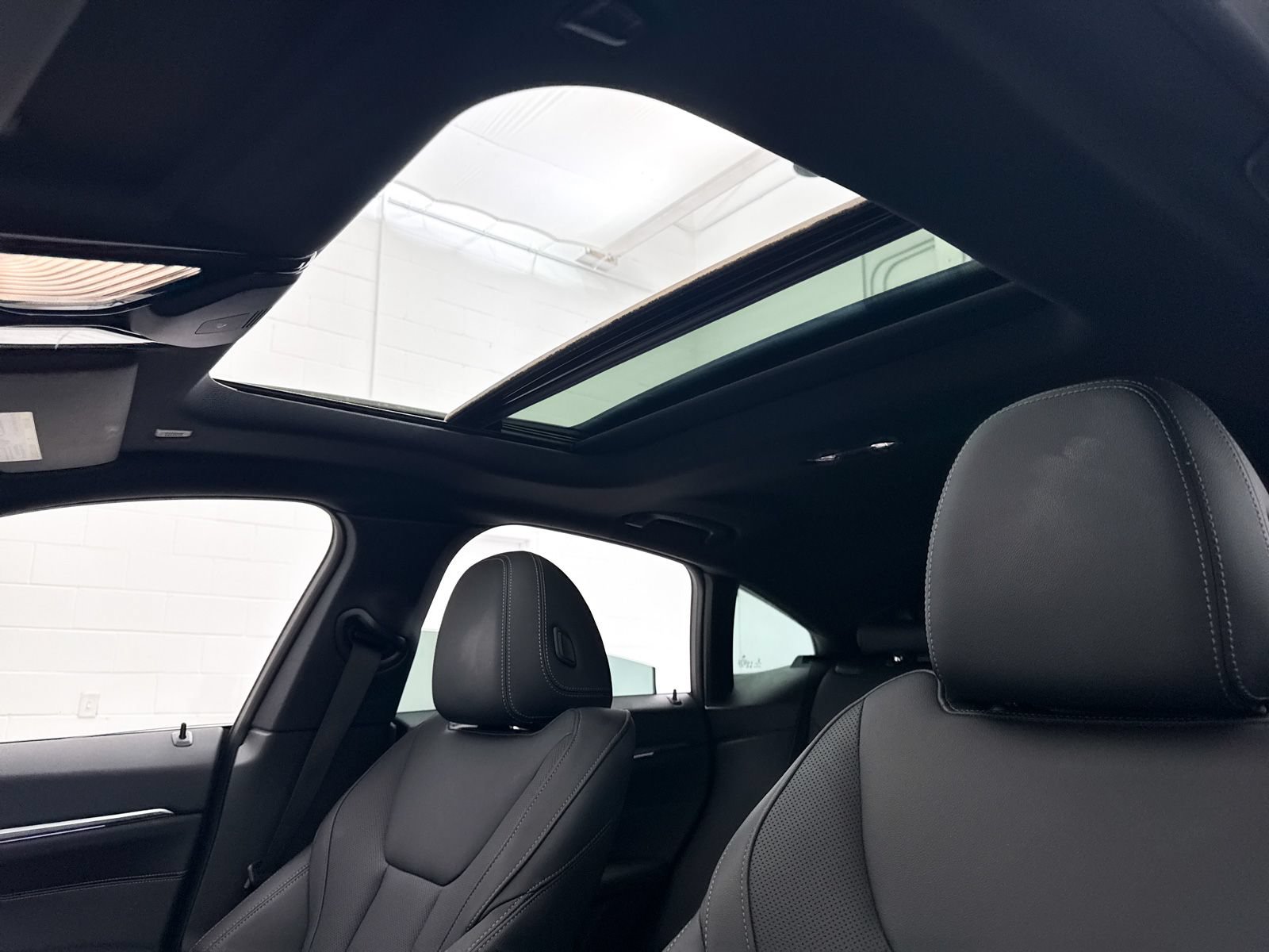 Used 2023 BMW 430i Gran Coupe w/ M Sport Package RWD image 3