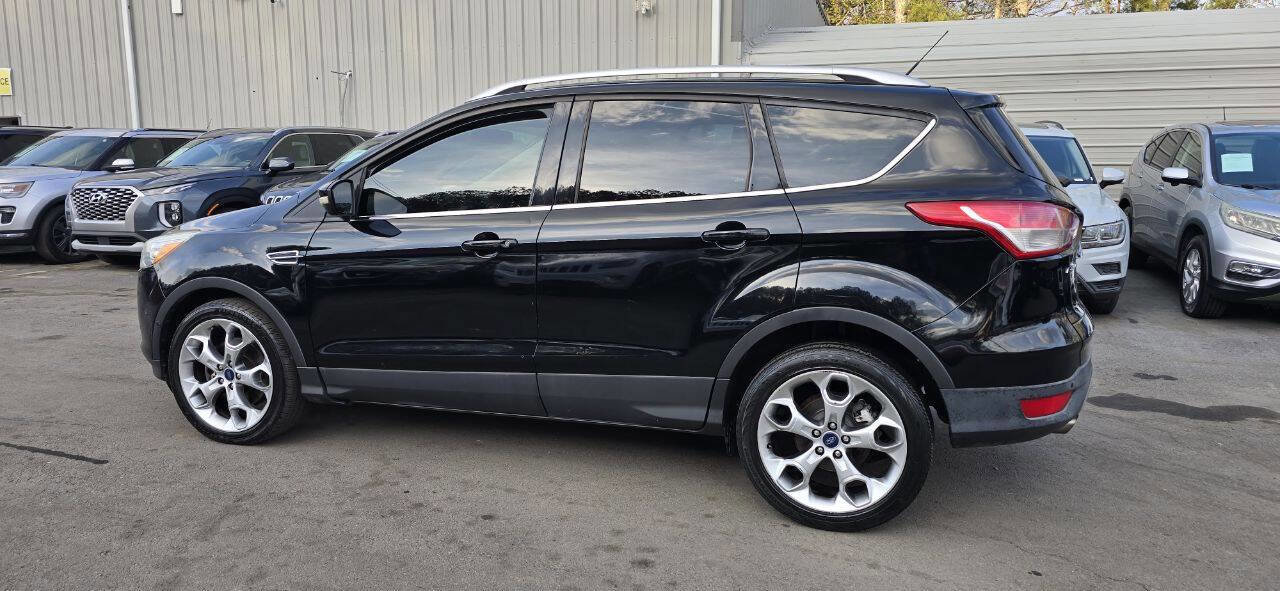 Used 2016 Ford Escape Titanium w/ Equipment Group 301A image 8