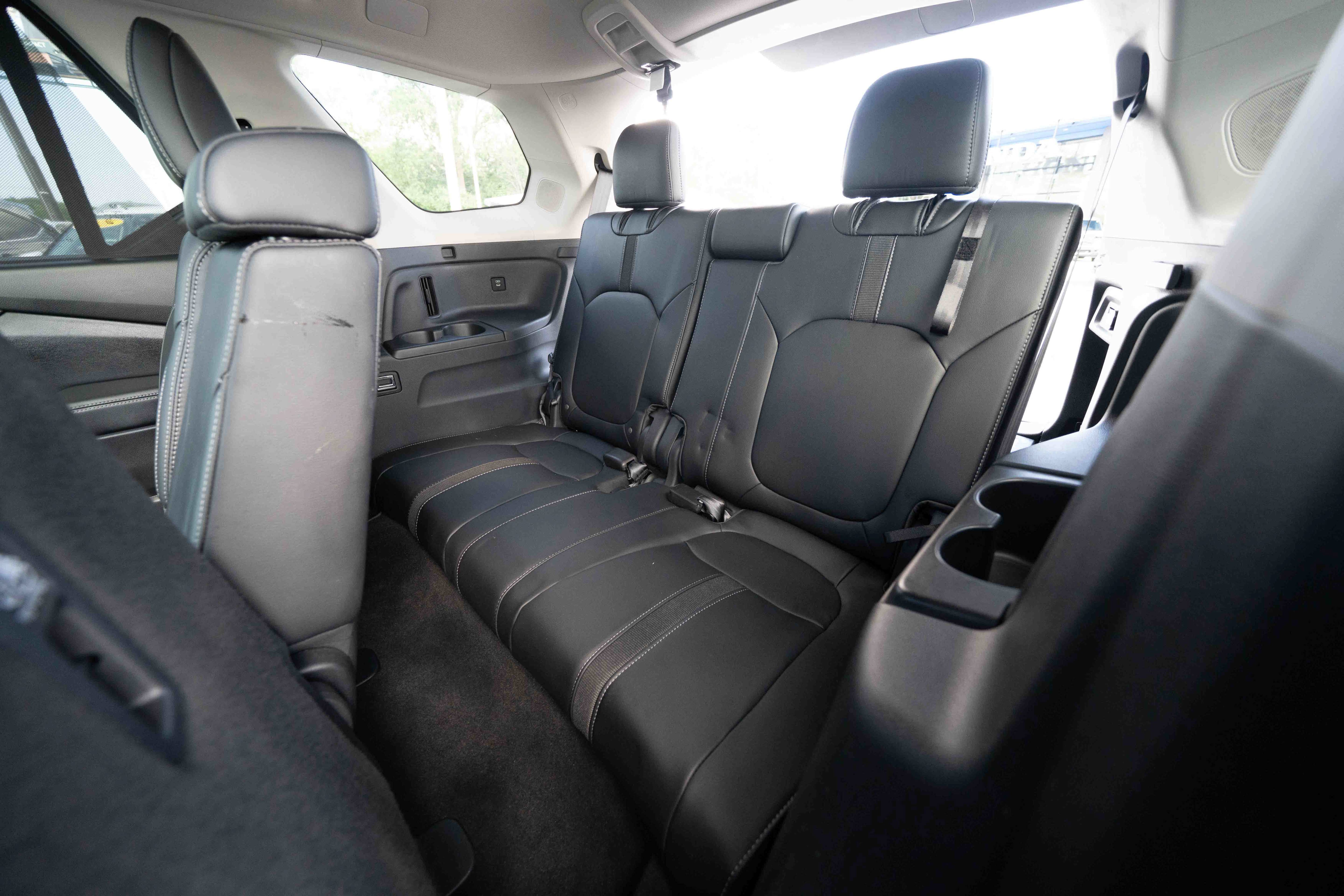 Used 2025 Honda Pilot Touring image 24