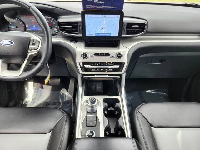 Certified 2023 Ford Explorer XLT w/ Equipment Group 202A AWD/4WD image 14