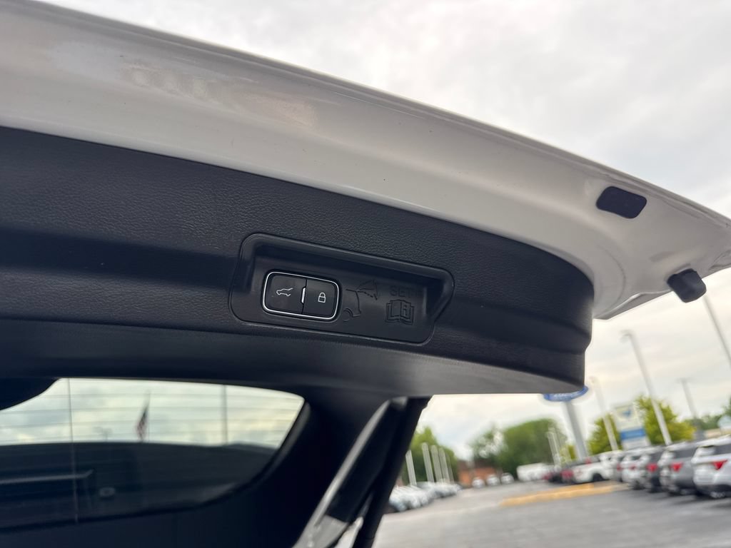 Used 2025 Ford Explorer ST w/ Sun And Sound Package AWD/4WD image 17