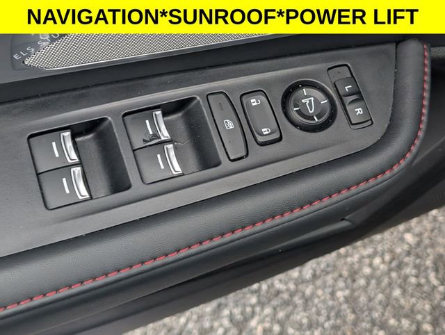 Used 2023 Acura RDX A-Spec image 11