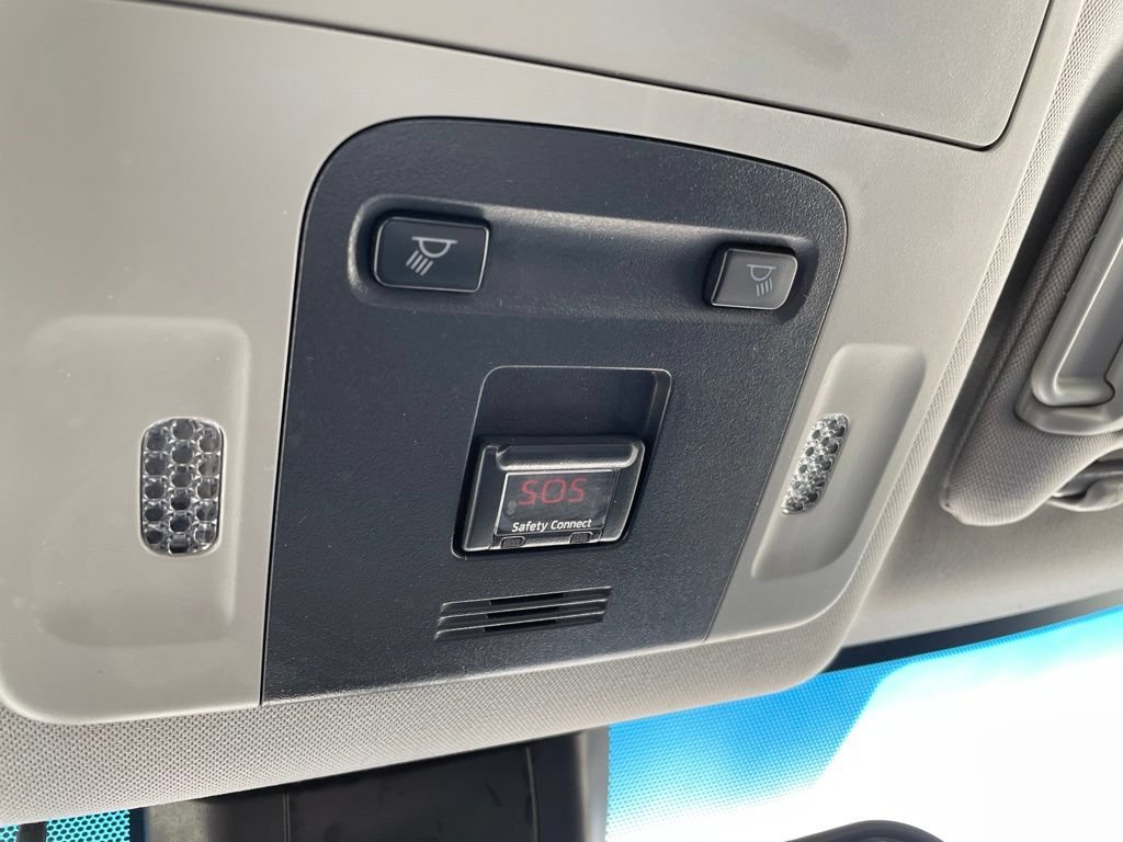 Used 2019 Toyota Camry LE FWD image 22