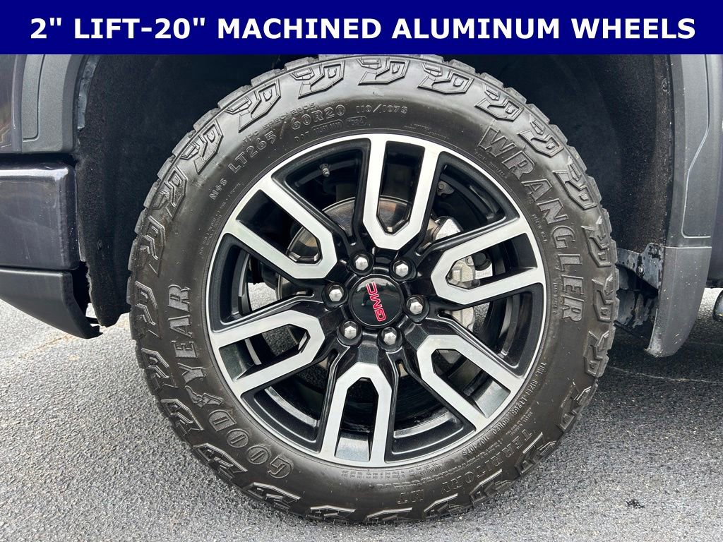 Used 2024 GMC Sierra 1500 AT4 w/ Technology Package AWD/4WD image 8