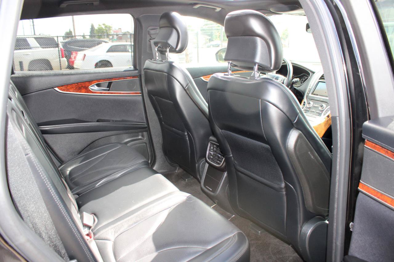 Used 2018 Lincoln MKX Reserve AWD/4WD image 15