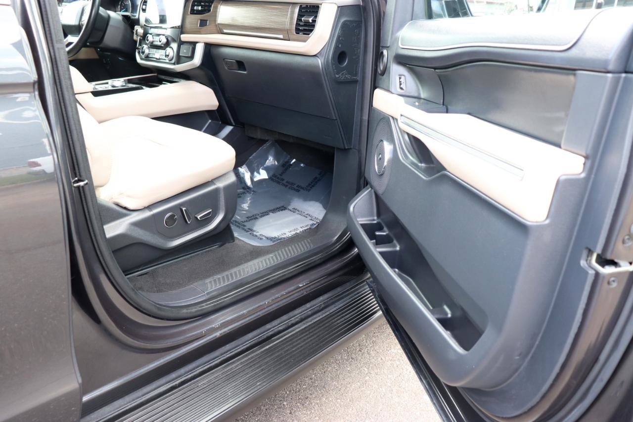 Used 2024 Ford Expedition Max Limited AWD/4WD image 17