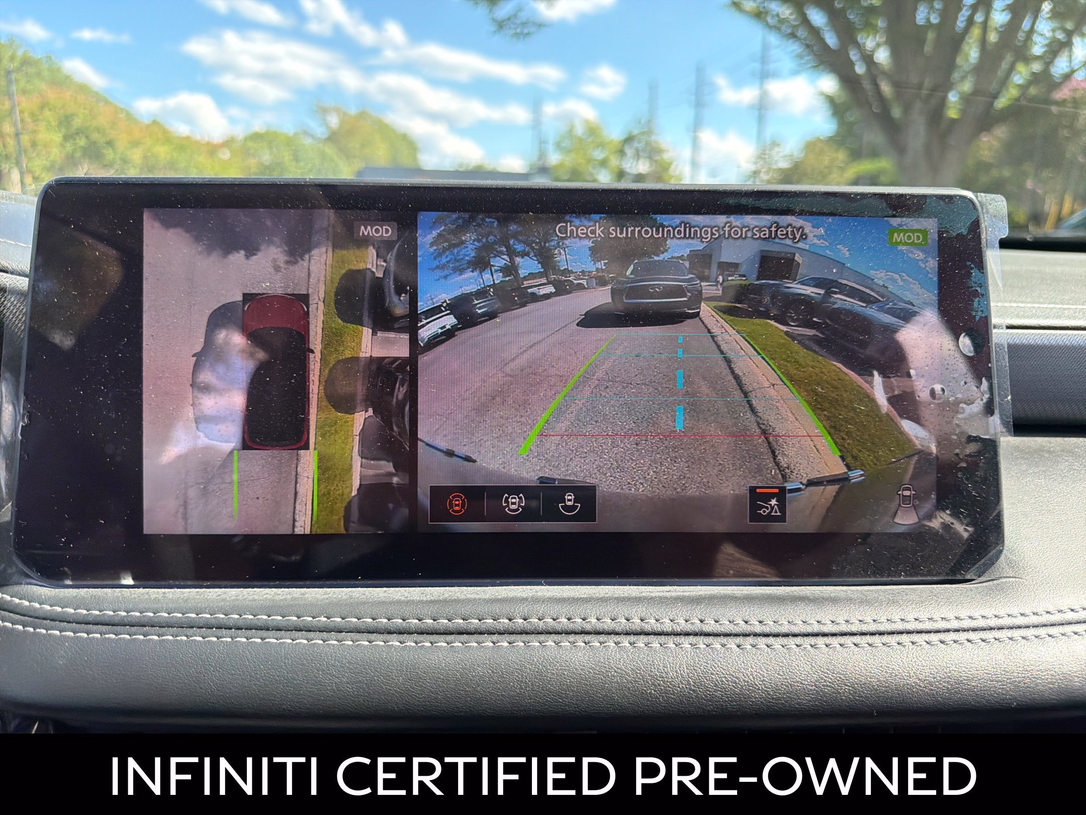 Certified 2026 INFINITI QX60 Luxe w/ Family Package FWD image 8