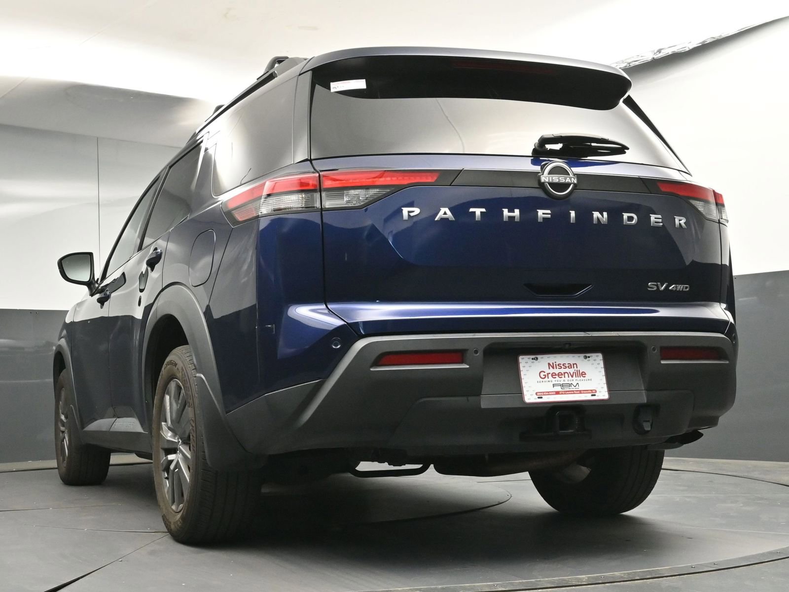 Used 2023 Nissan Pathfinder SV w/ SV Premium Package image 28