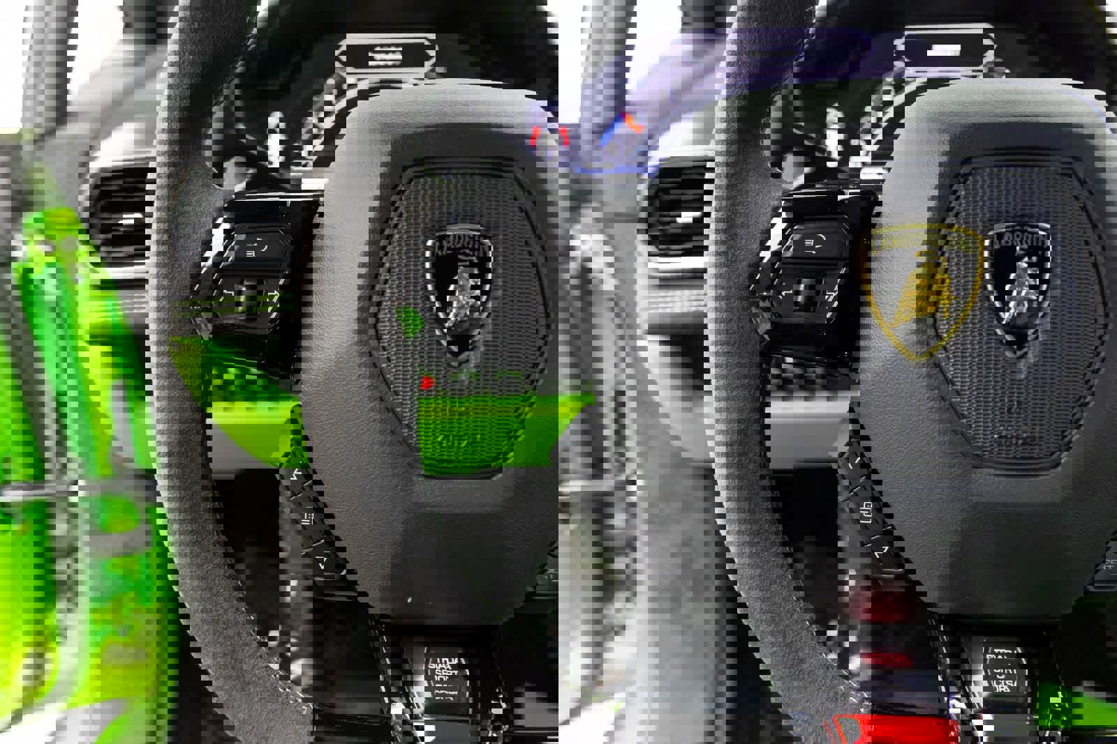 Used 2024 Lamborghini Huracan Tecnica image 31