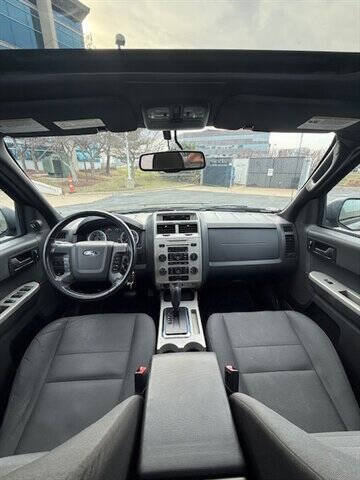 Used 2012 Ford Escape XLT AWD/4WD image 5
