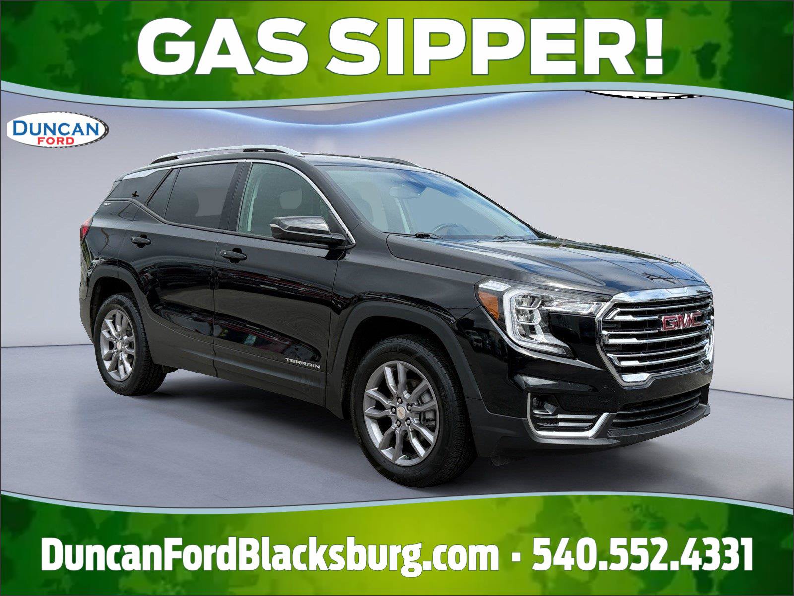 Used 2024 GMC Terrain SLT w/ Infotainment Package II