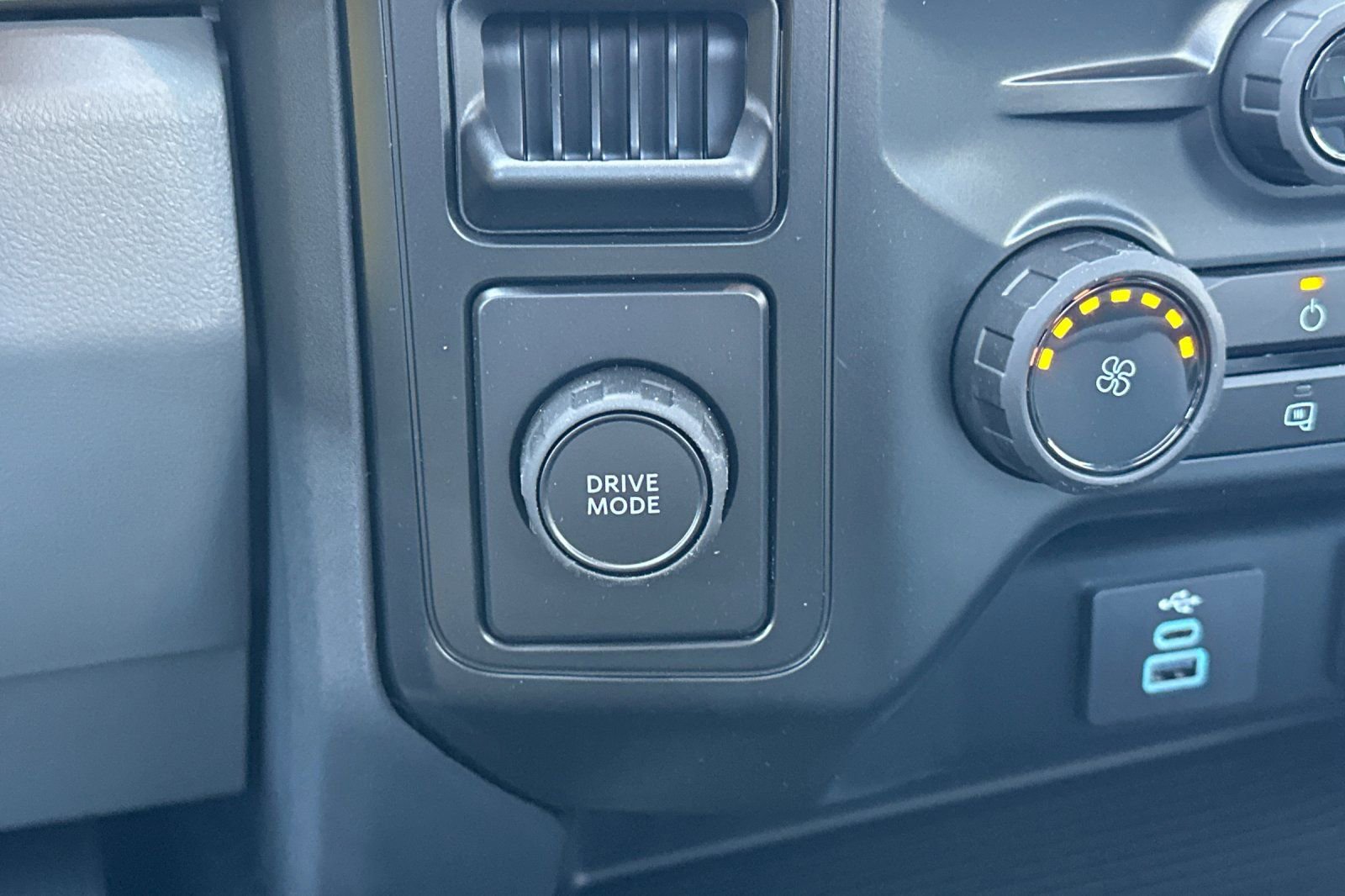 New 2026 Ford F250 XL image 24