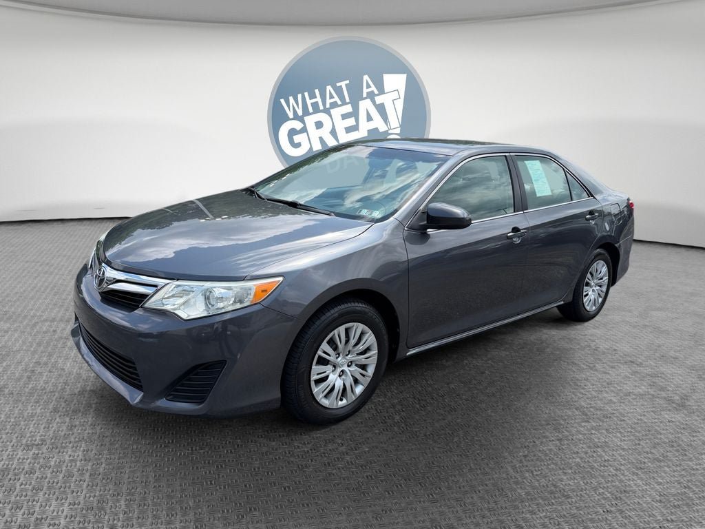 Used 2013 Toyota Camry LE FWD image 8