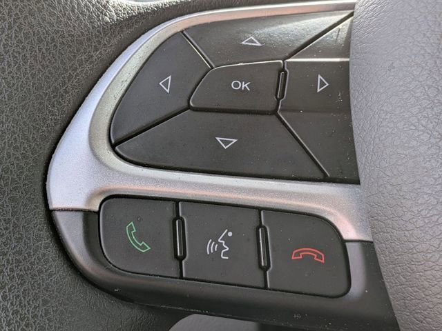 Certified 2019 Jeep Renegade Sport w/ Sport Appearance Group image 18