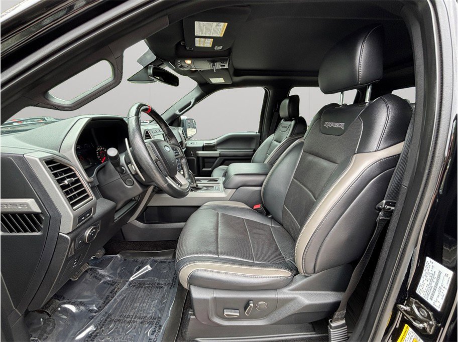 Used 2018 Ford F150 Raptor w/ Equipment Group 802A Luxury AWD/4WD image 2