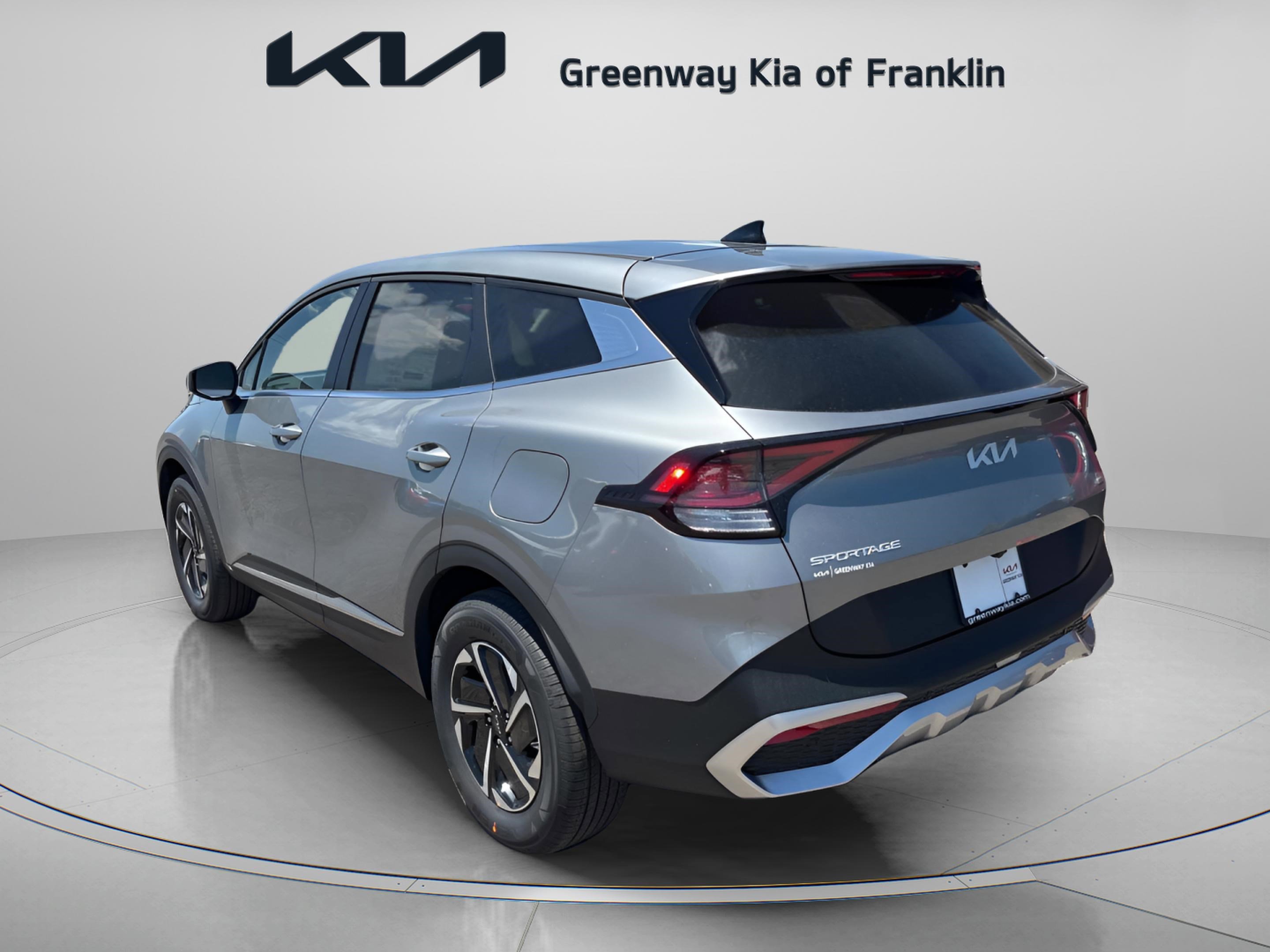New 2025 Kia Sportage LX image 5