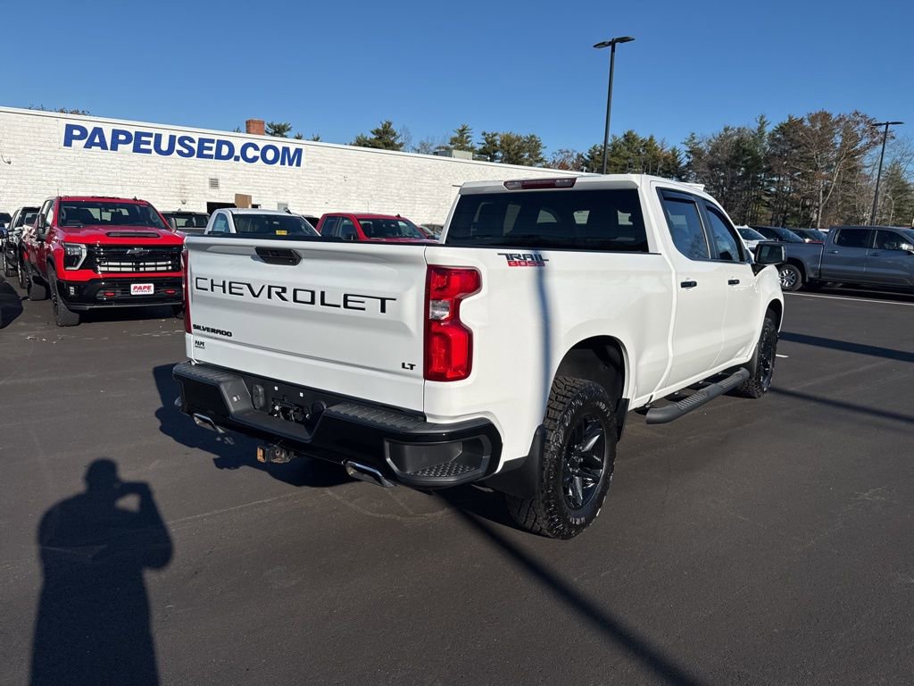 Used 2021 Chevrolet Silverado 1500 LT Trail Boss w/ LPO, Dark Essentials Package image 3