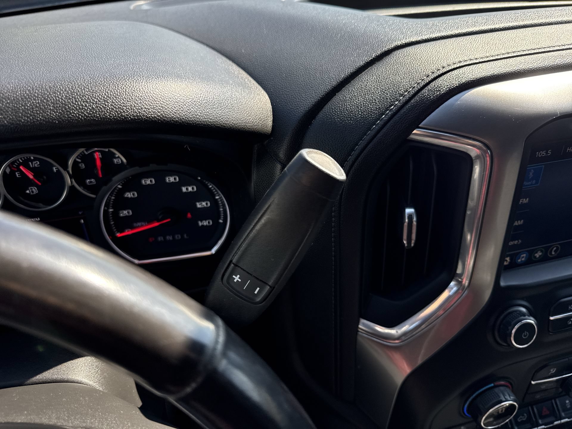 Certified 2021 Chevrolet Silverado 1500 LT Trail Boss w/ LPO, Dark Essentials Package AWD/4WD image 19