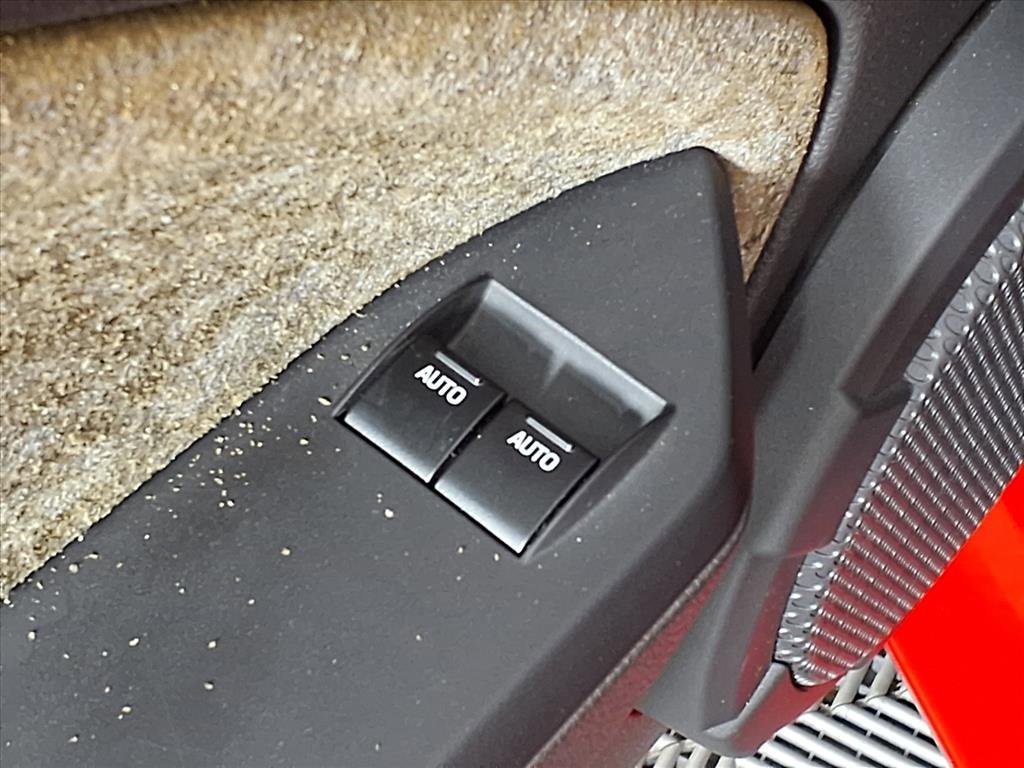 Used 2005 Ford Mustang GT image 23