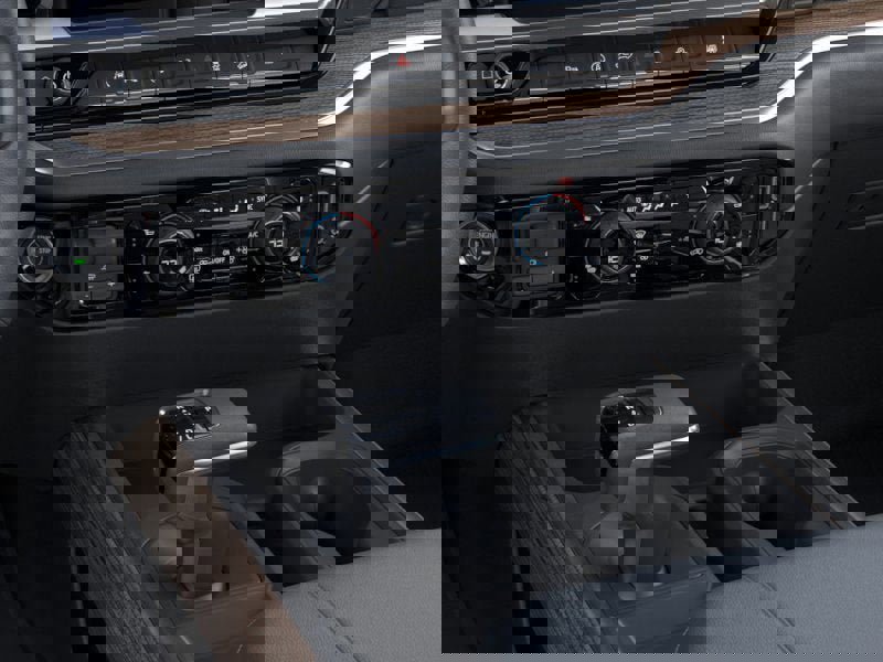 New 2026 Chevrolet Silverado 1500 LT w/ Z71 Off-Road Package image 23