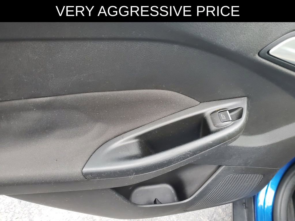 Used 2018 Ford Focus Titanium image 14