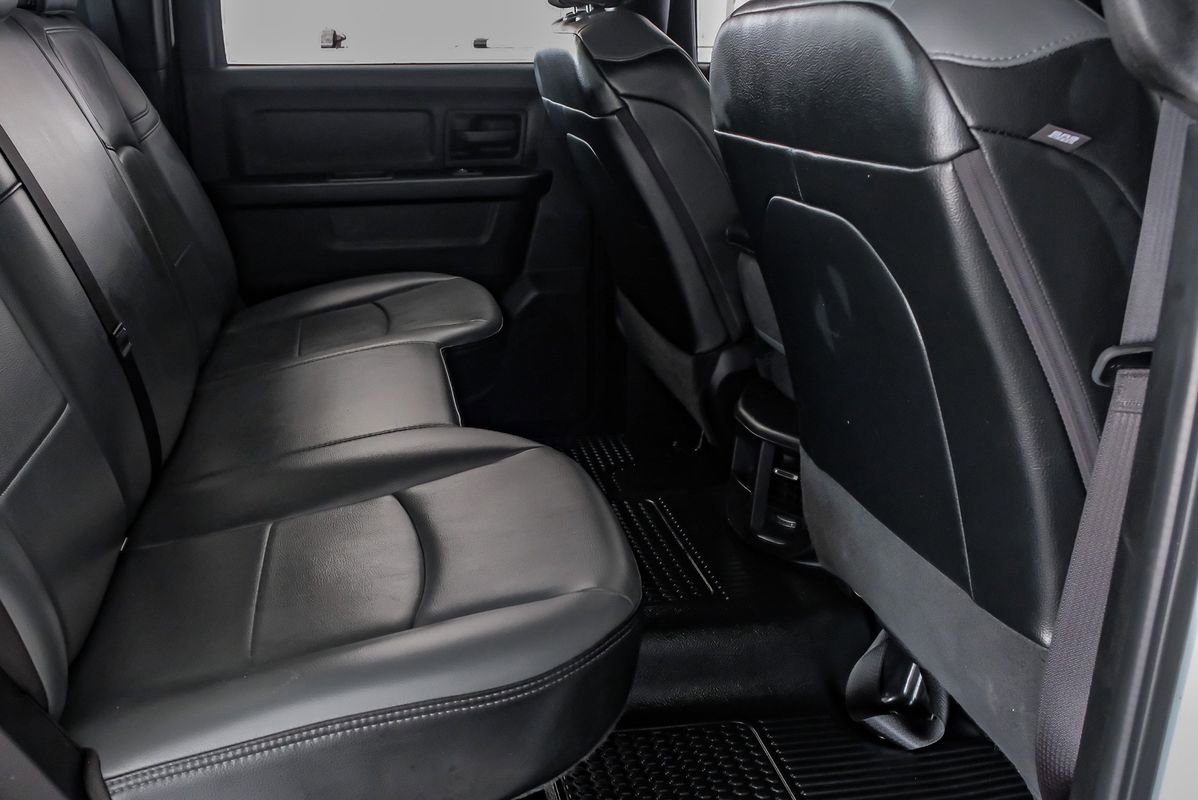 Used 2024 RAM 3500 Tradesman w/ Chrome Appearance Group image 35