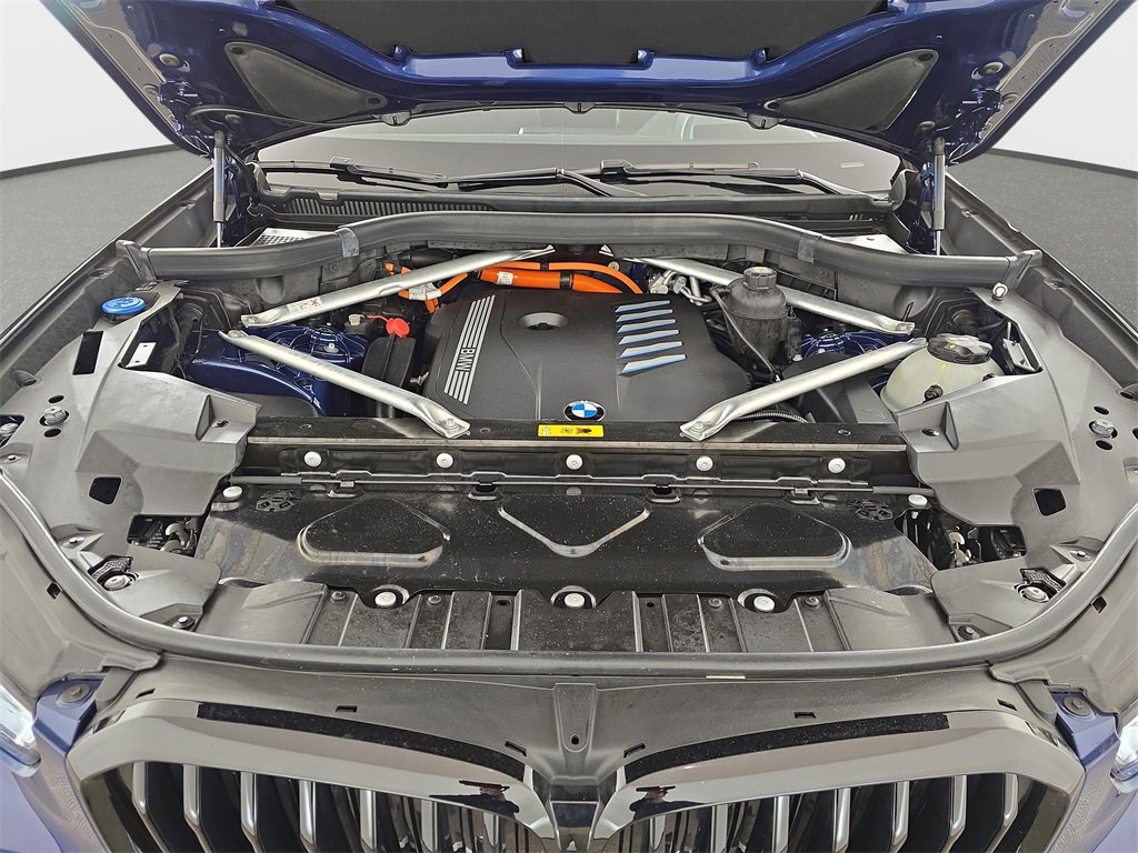 Used 2021 BMW X5 xDrive45e w/ Executive Package image 35