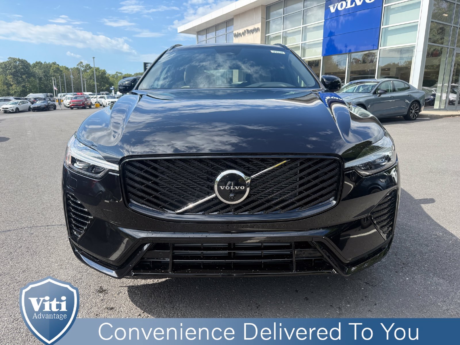 New 2026 Volvo XC60 T8 Plus w/ Protection Package Premier AWD/4WD image 3