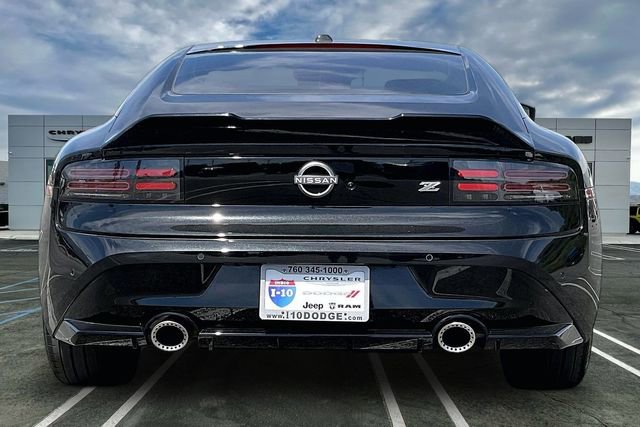 Used 2023 Nissan Z w/ Floor Mat Package RWD image 3