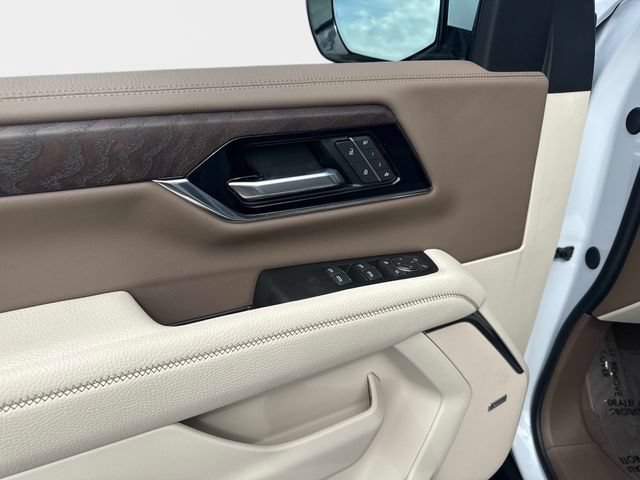 New 2026 GMC Yukon XL Denali w/ Denali Reserve Package AWD/4WD image 21