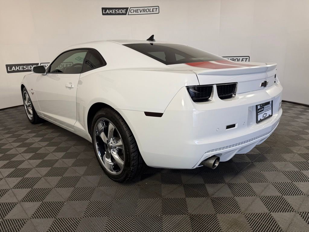 Used 2010 Chevrolet Camaro SS w/ RS Package RWD image 4