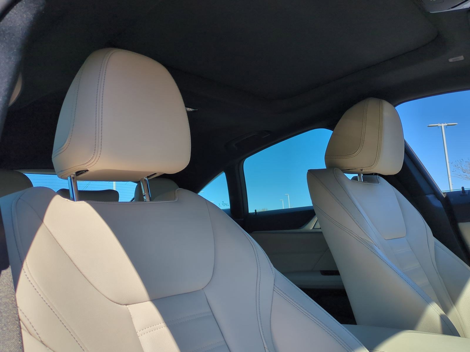 Certified 2023 BMW i4 eDrive35 w/ Premium Package image 33