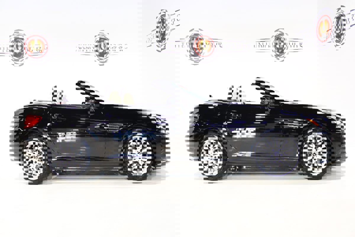 Used 2017 Mercedes-Benz SLC 300 image 5