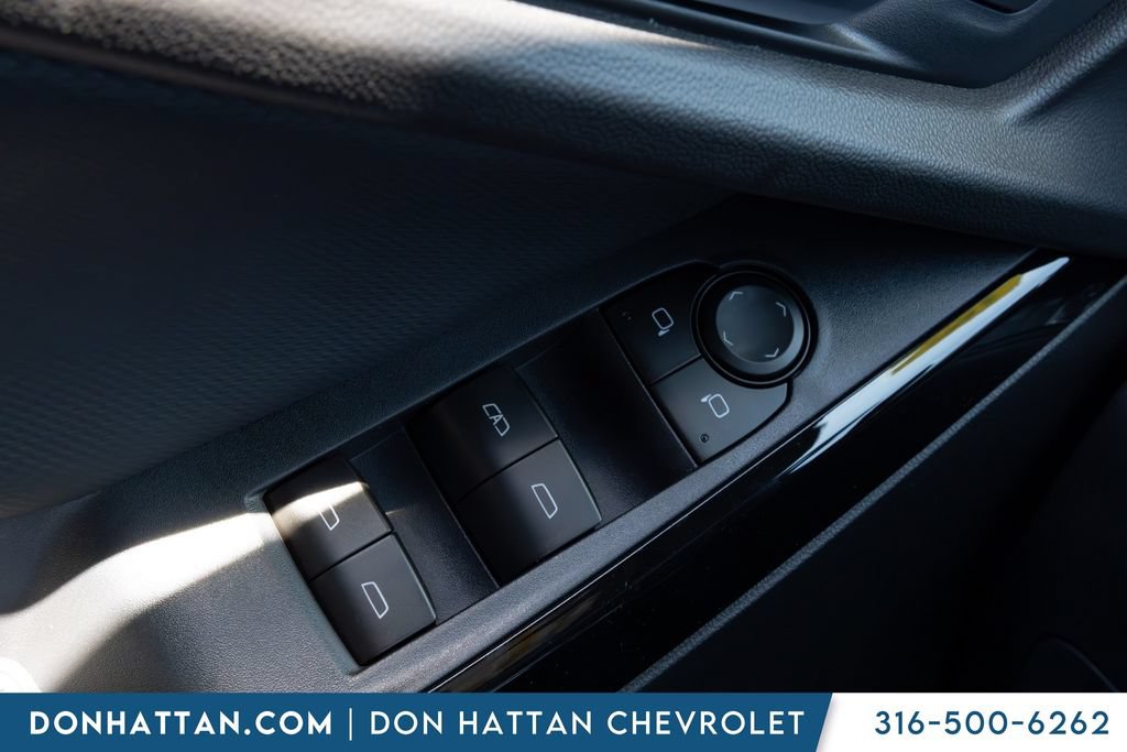 New 2026 Chevrolet Equinox LT w/ Safety and Technology Package AWD/4WD image 10