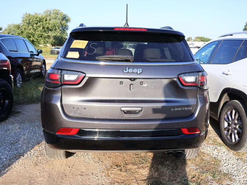 Used 2022 Jeep Compass Limited w/ Elite Group AWD/4WD image 18