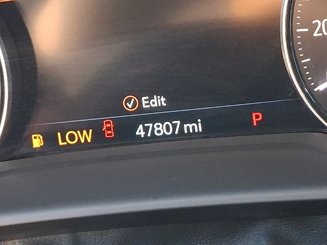 Used 2023 Buick Envision Essence w/ Sport Touring Package FWD image 20